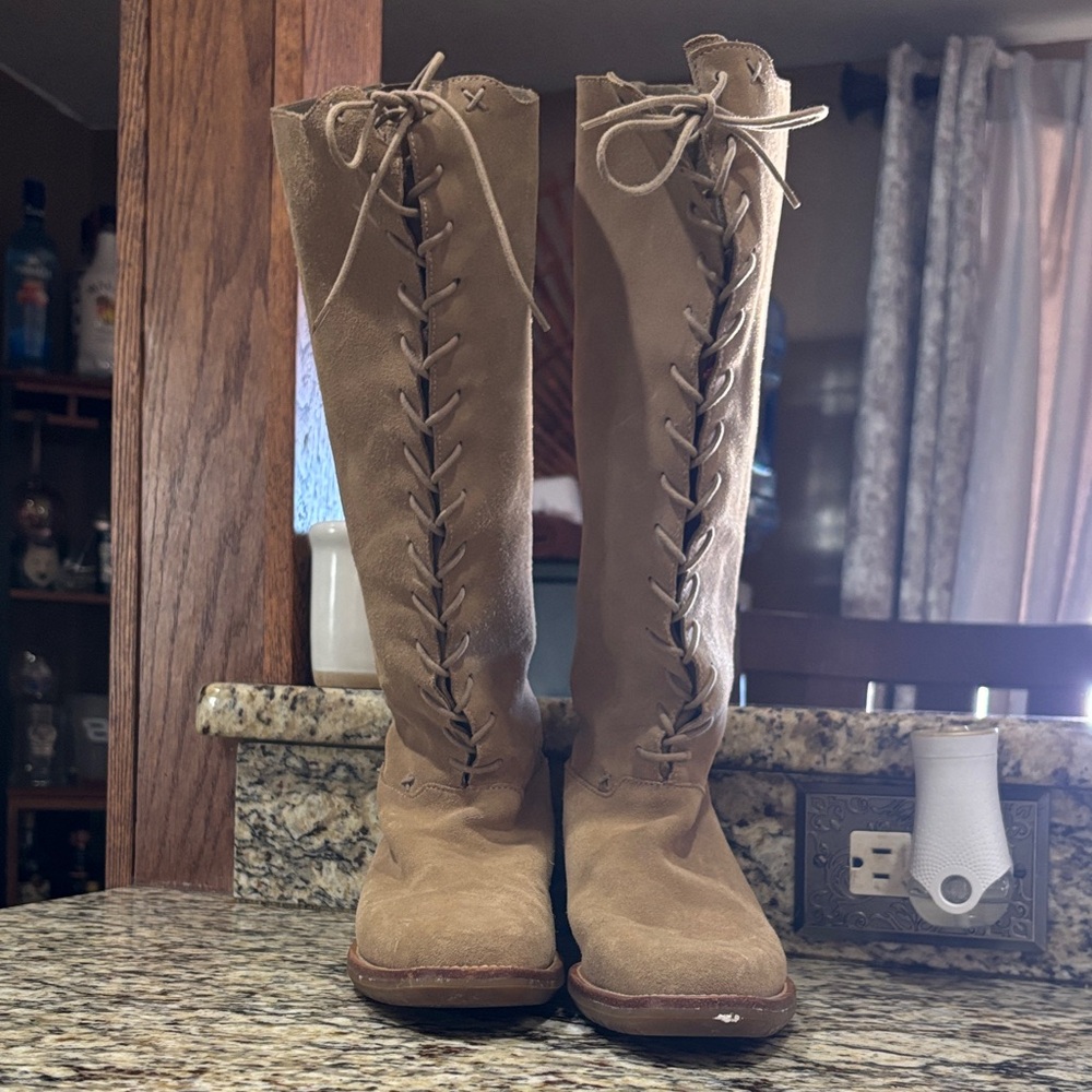 Cole Haan Brown suede Lace-Up/zip back Boots In excellent condition